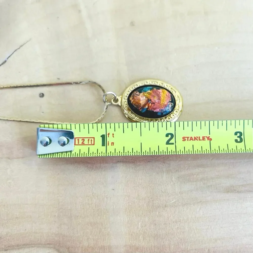 Necklace Pendant Vtg Foil Art Domed Rainbow Flake Victorian Style Ornate - Picture 11 of 12